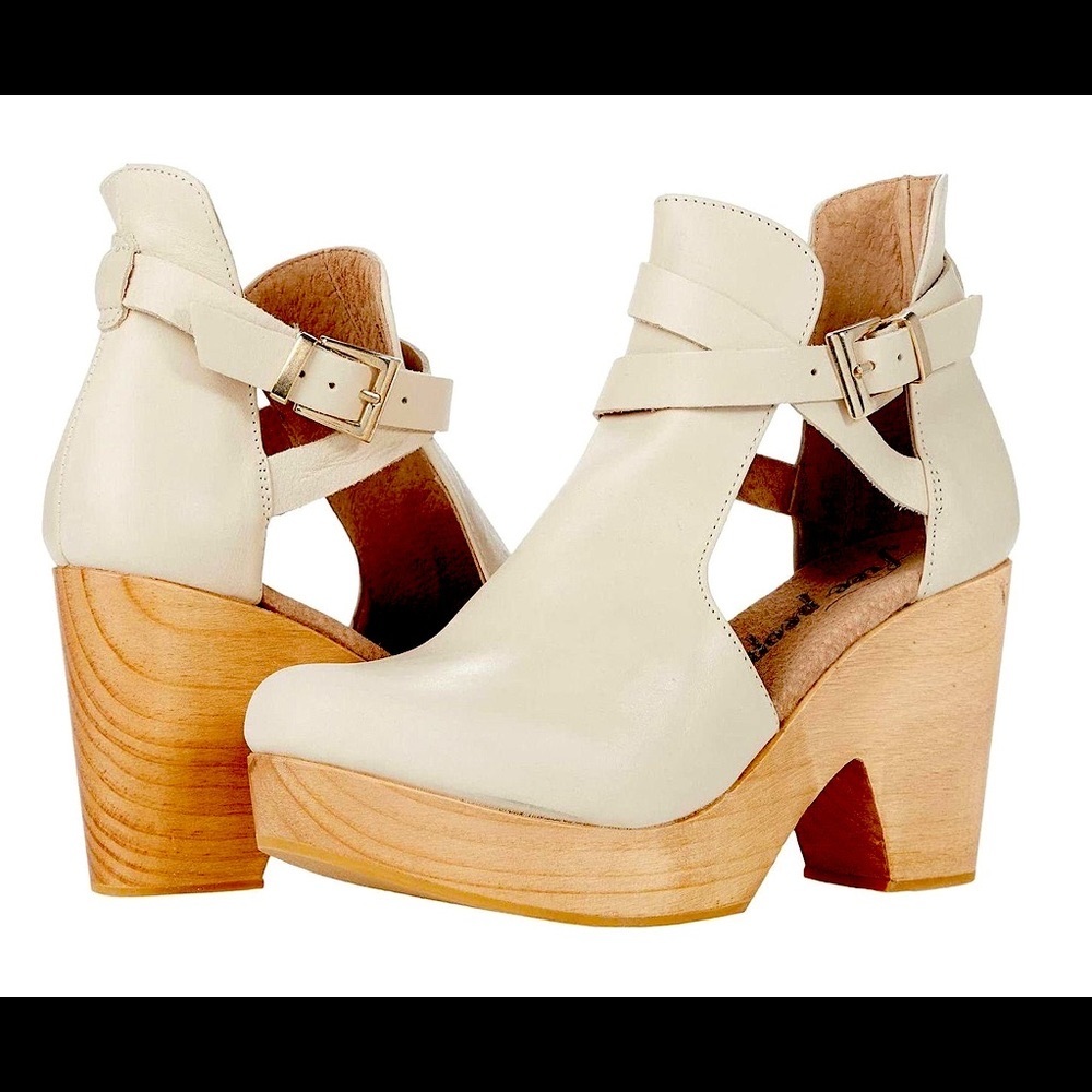 Free People Cedar Clogs